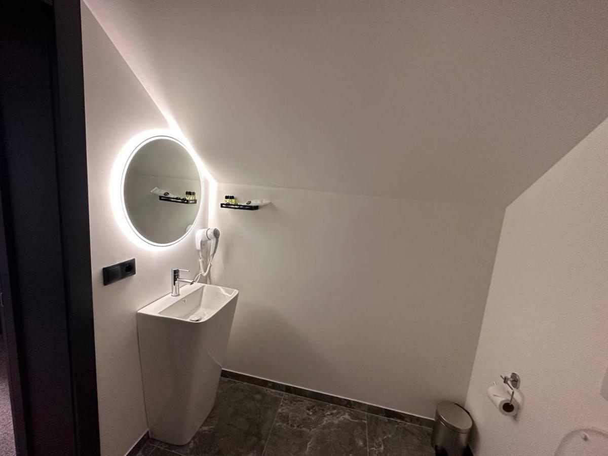 Royal Wood Hotel Rokytne  ภายนอก รูปภาพ