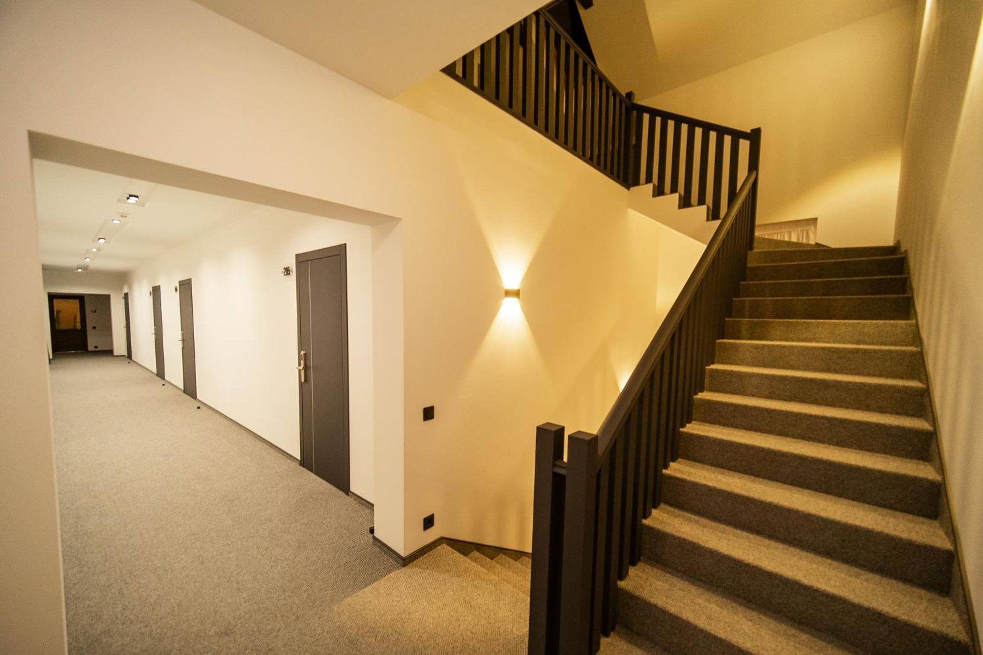 Royal Wood Hotel Rokytne  ภายนอก รูปภาพ